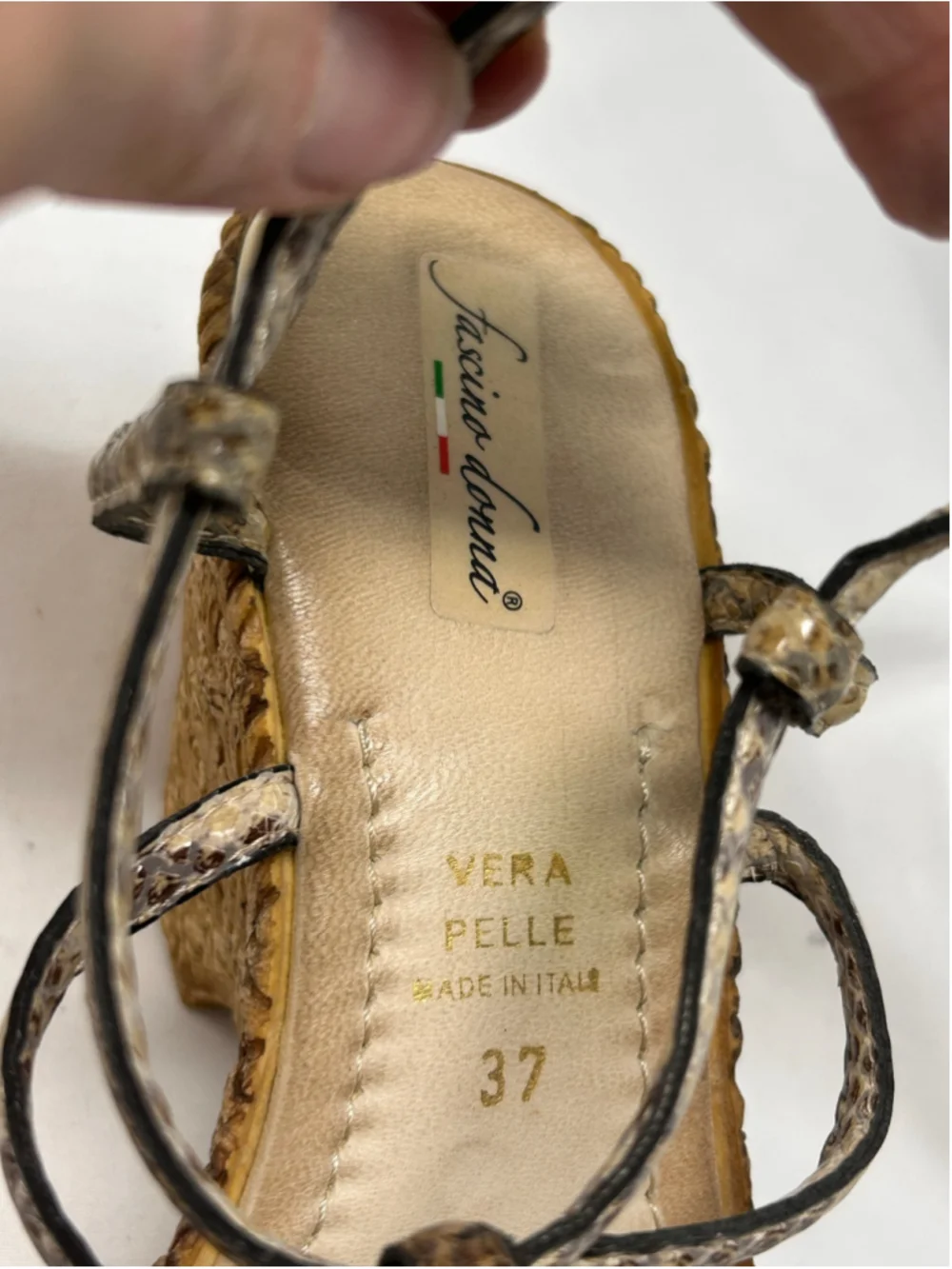 Fascino Donna pre owned